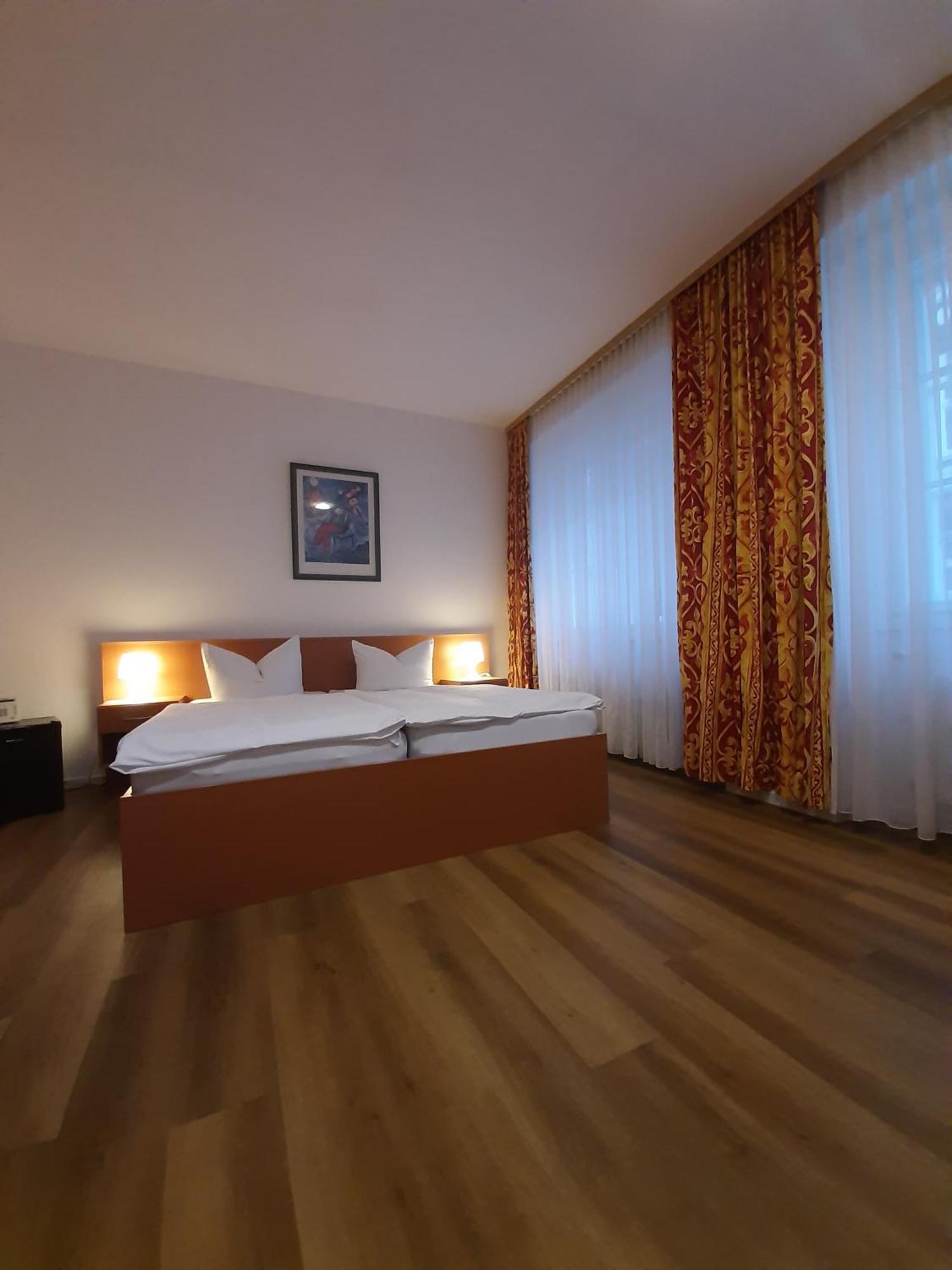 Altwernigeroeder Apparthotel Wernigerode Bagian luar foto