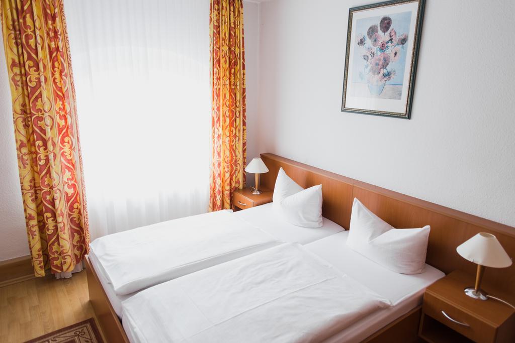 Altwernigeroeder Apparthotel Wernigerode Bagian luar foto