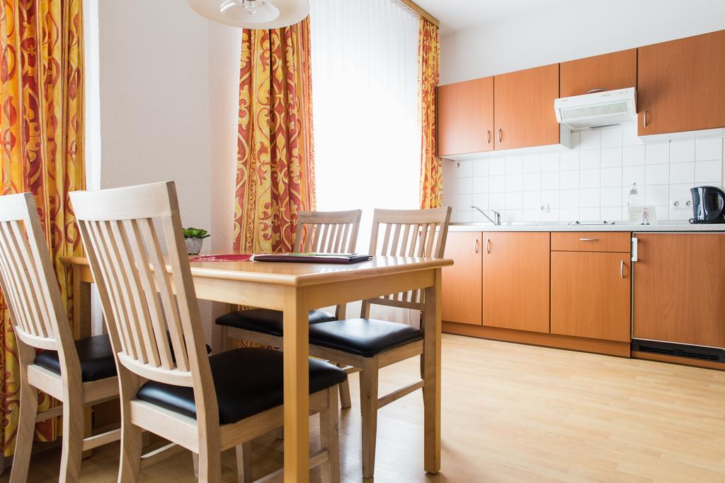 Altwernigeroeder Apparthotel Wernigerode Bagian luar foto