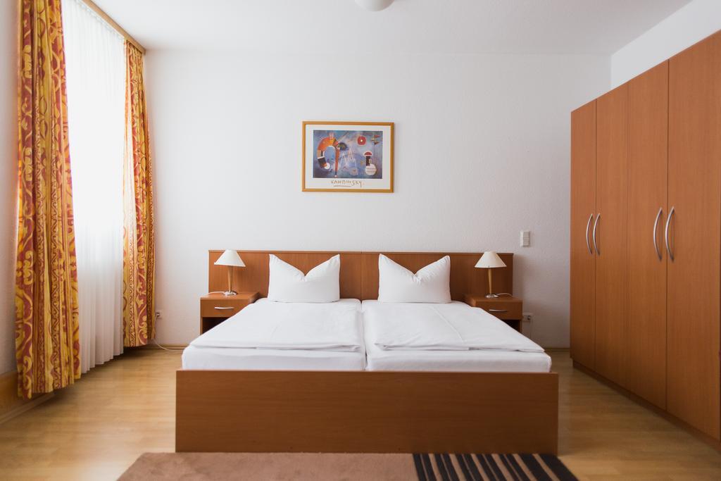 Altwernigeroeder Apparthotel Wernigerode Bagian luar foto